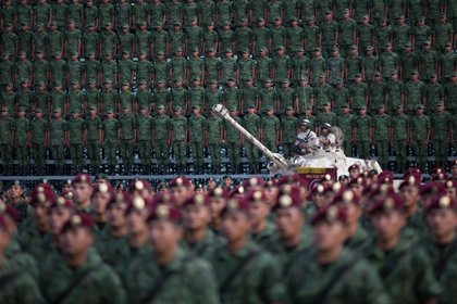 Las contrataciones que realizó el ejército mexicano fueron directas o por invitación (Foto: Ilse Huesca /Cuartoscuro)