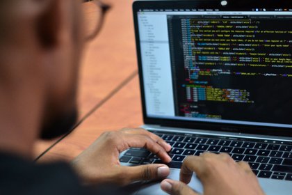 En México el Internet es la TIC más usada a nivel nacional, ya que 66 de cada 100 personas de 6 años o más la utilizan, según el IFT (Foto: EFE/ Oskar Burgos)
