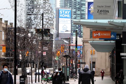 La provincia de Ontario, la mayor y más poblada del país, estudia endurecer las restricciones ante el temor de que las fiestas navideñas agraven aún más la situación con el COVID-19 (EFE/ Osvaldo Ponce/Archivo)
