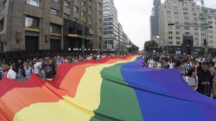 En México hubo avances a favor del colectivo, pero los crímenes de odio siguen ocurriendo  (FOTO: DIEGO SIMÓN SÁNCHEZ /CUARTOSCURO.COM)