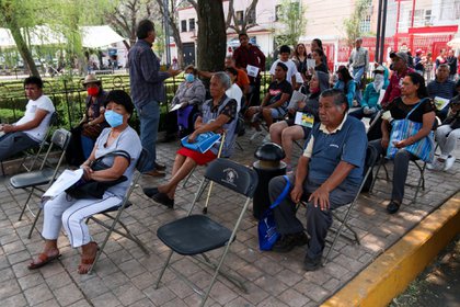 Los trabajadores podrán recibir su pensión a partir de los 15 años de haber cotizado y  no hasta los 25 años como se requería con la ley anterior (Foto: Cuartoscuro)