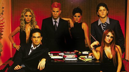 Rebelde fue un fenómeno sin precedentes que marcó a toda una generación. La novela es una adaptación de la telenovela argentina Rebelde Way, creada por Cris Morena. (Foto: Twitter de RBD)