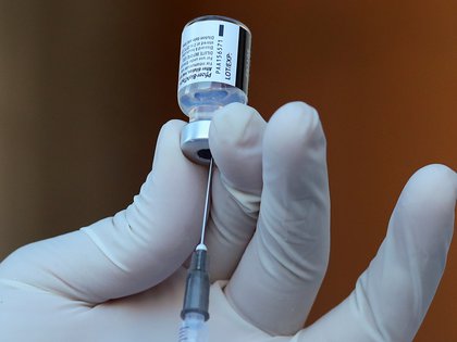 El kit también permitirá monitorear la eficacia de las vacunas para prevenir la infección de SARS-CoV-2 (Foto: Reuters / Henry Romero)