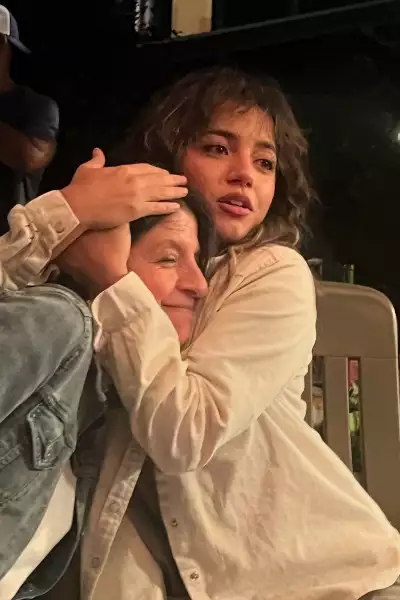 La actriz Isabela Merced y su mamá Katherine Pizarro