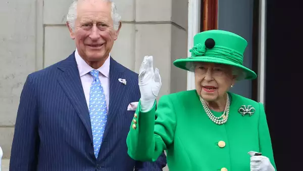 Carlos III y la reina Isabel II