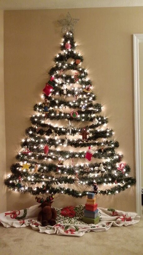 Árbol de Navidad en la pared