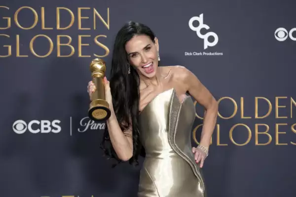 82nd Annual Golden Globe Awards - Press Room