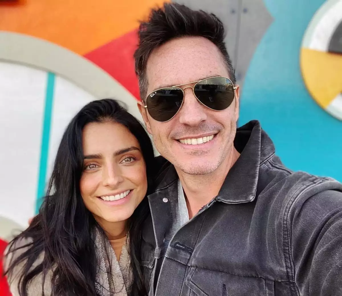 Aislinn Derbez y Mauricio Ochmann