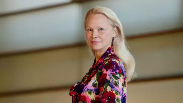 La actriz Pamela Anderson