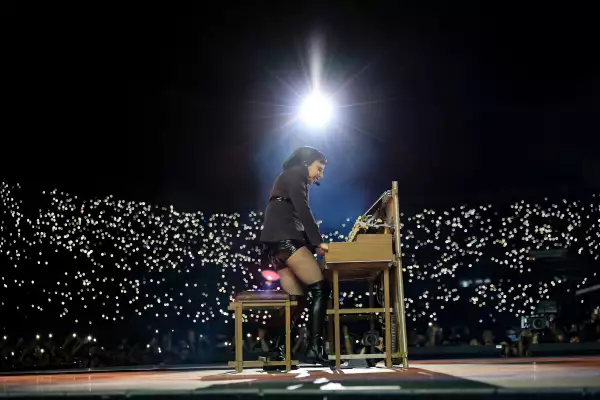 Lady Gaga presentó su tour ¡VIVA LA MAYHEM! en la Ciudad de México