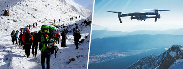 El Everest se ha convertido en un monstruo turistificado. Alguien cree que los drones son la solución 