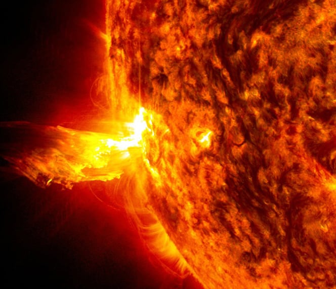 La NASA advierte de erupciones solares que provocarían apagones