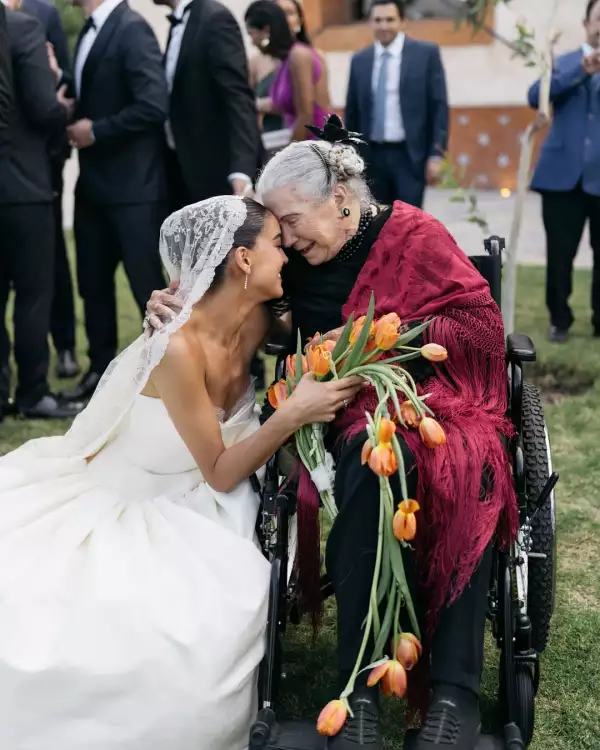 ale-capetillo-abuela-yeya-boda.jpg