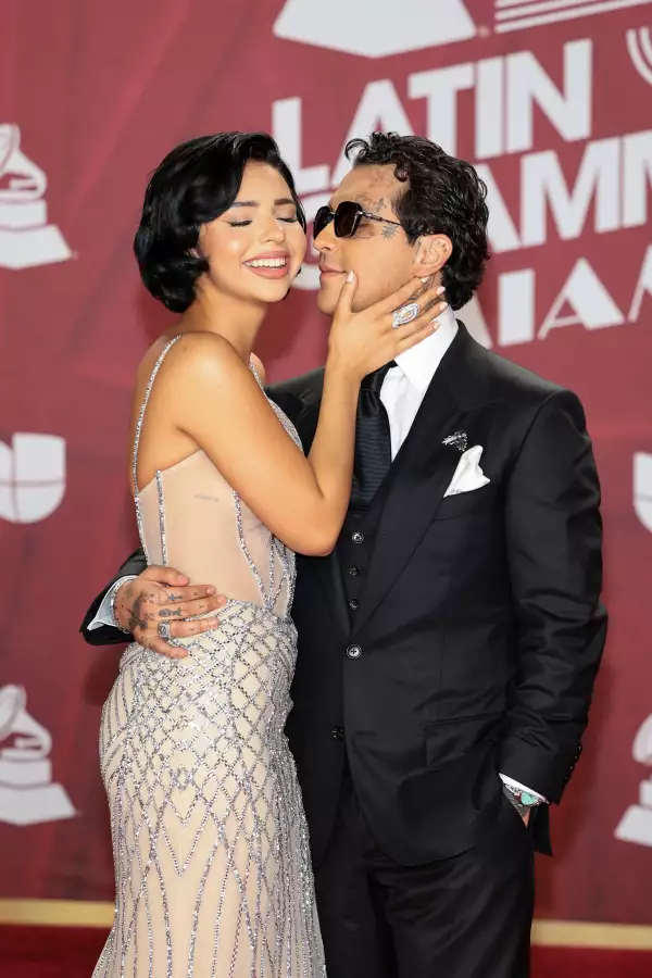 Ángela-Aguilar-Christian-Nodal