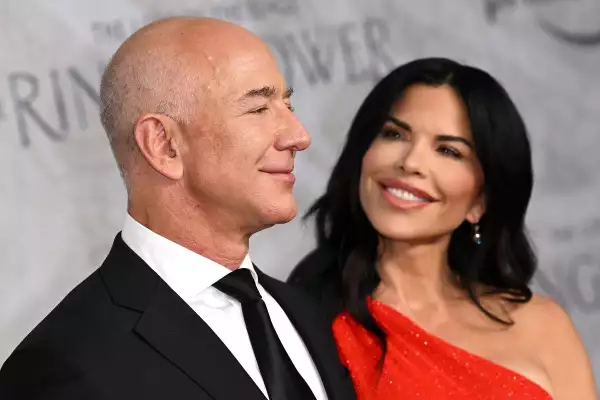 Jeff Bezos y Lauren Sánchez