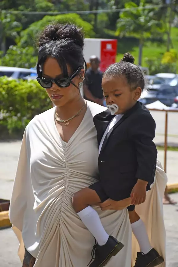 Rihanna y su familia