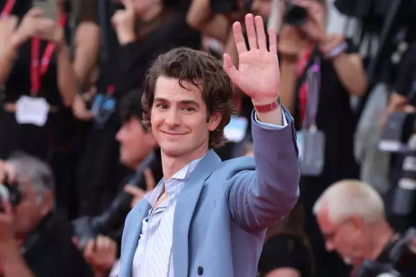 Alfombra roja de la película Afther the Hunt de Luca Guadagnino protagonizada por Julia Roberts, Andrew Garfield y Ayo Edebiri