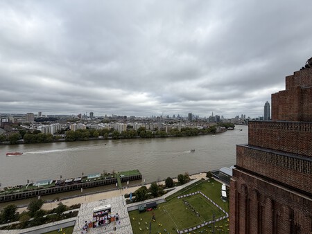 Foto sacada con el gran angular (x0,5) | Imagen: Xataka