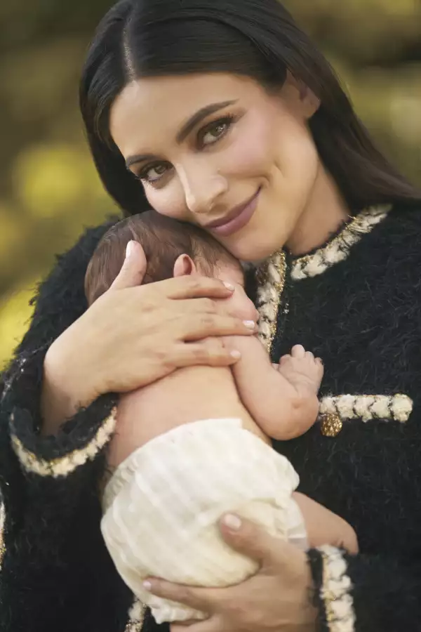 Ana Brenda Contreras y su hija Aria en exclusiva para la revista Quién