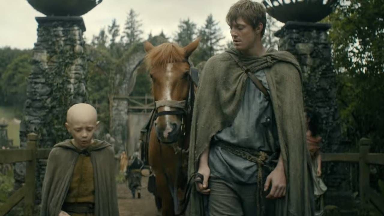 Dexter Sol Ansell como Egg y Peter Claffey como Dunk en 'El caballero de los siete reinos'