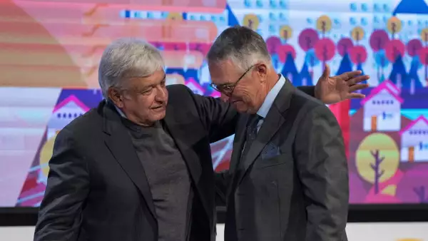 Ricardo Salinas Pliego y Andrés Manuel López Obrador