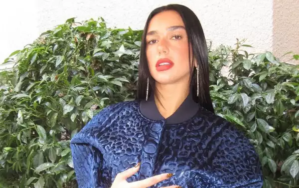 Dua Lipa