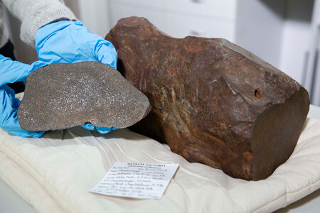 Image 7443 1e Maryborough Meteorite