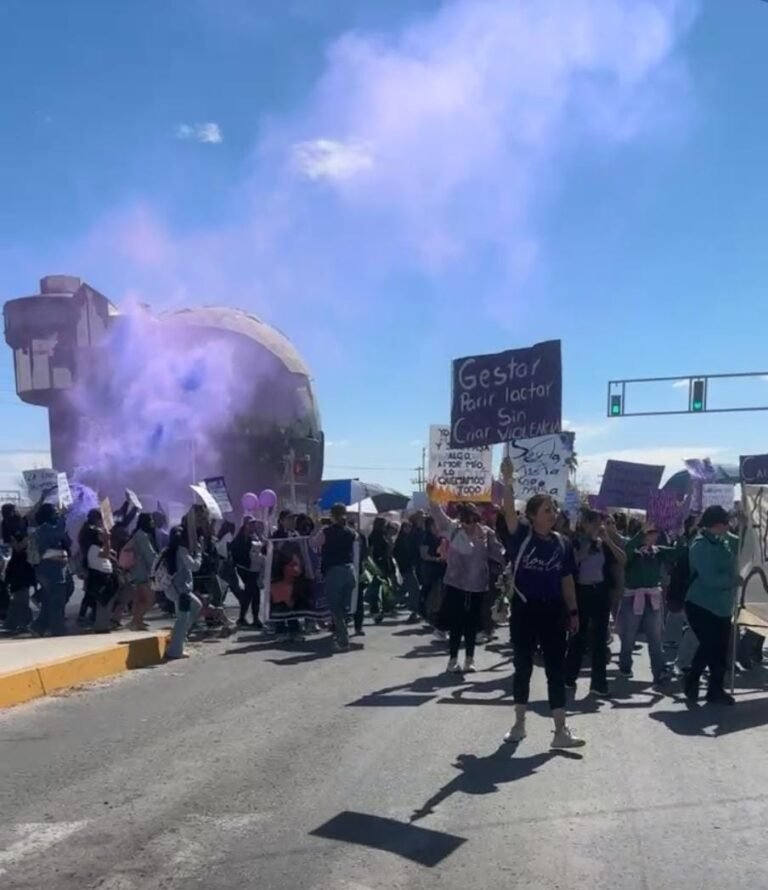 Marcha separatista partió de la Iglesia de San Lorenzo hacia el parque Borunda