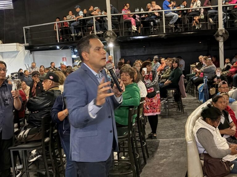 Se suman mil vecinos a las brigadas de prevención de la SSPE; Gil Loya encabezó el evento