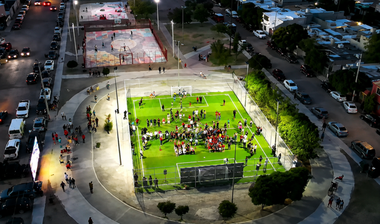 ⚽ Inauguran cancha de 1.8 millones de pesos en Sierra Vista; ¿qué incluye? 🏟️