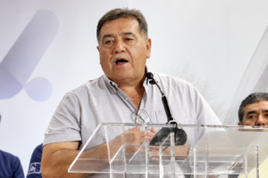 Captan a conductor llevándose costales utilizados para señalizar excavaciones en Juárez