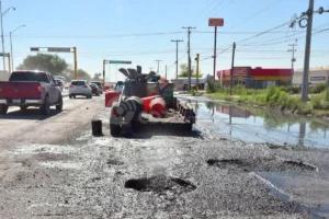 Destinan 20 mdp para bacheo emergente tras lluvias en Ciudad Juárez