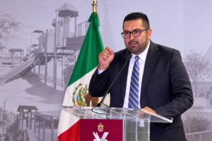 Regidor pide “directores de tiempo completo” y advierte: quien tenga proyectos políticos, que renuncie