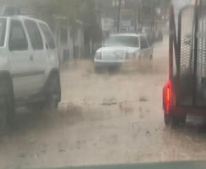 Ya comienzan las lluvias en diferentes zonas de la ciudad