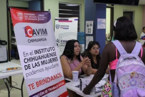 Acercan servicios de identidad, salud y orientación a personas migrantes en Juárez