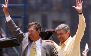 “Nos deja las enseñanzas y los ideales que nunca mueren”: AMLO lamenta muerte de Cárdenas