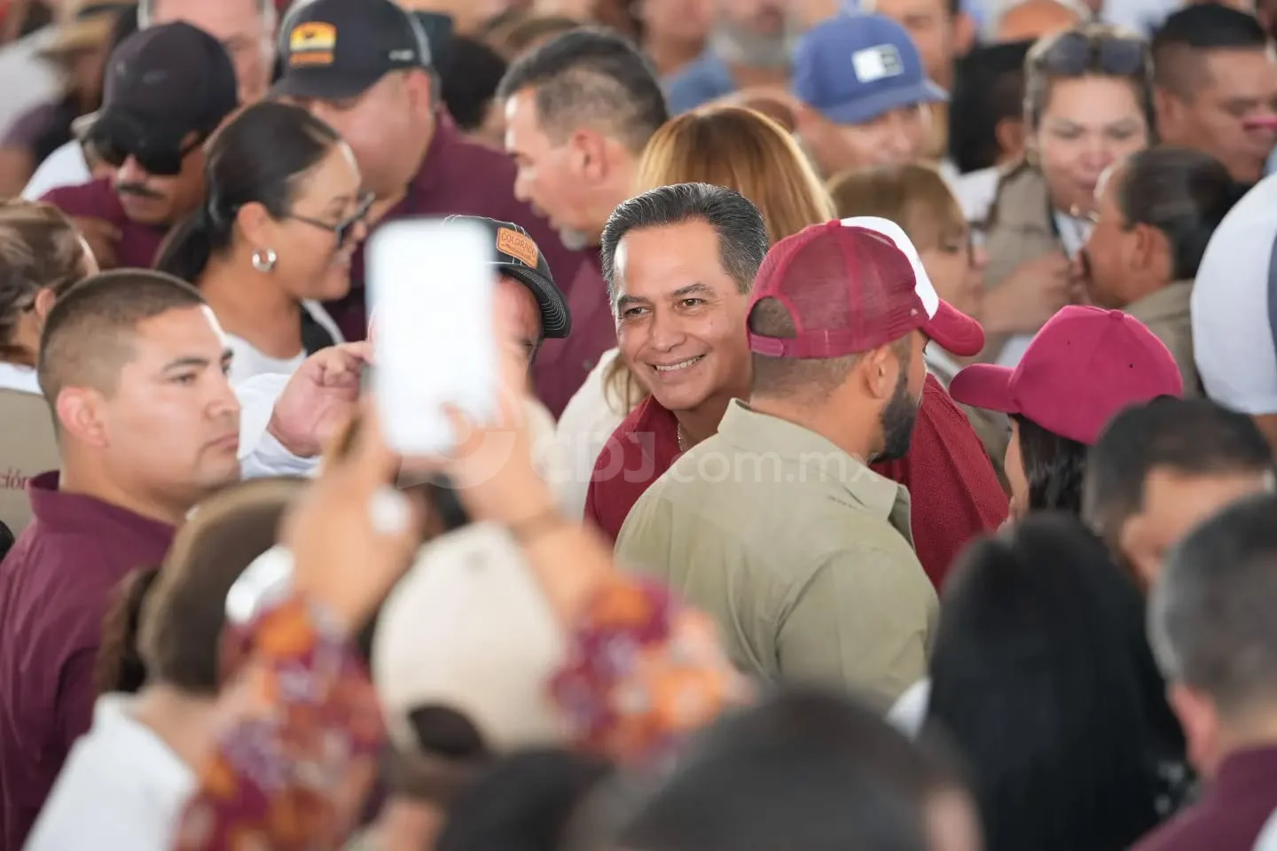 Solicita licencia Alejandro Pérez Cuéllar como diputado federal por Juárez
