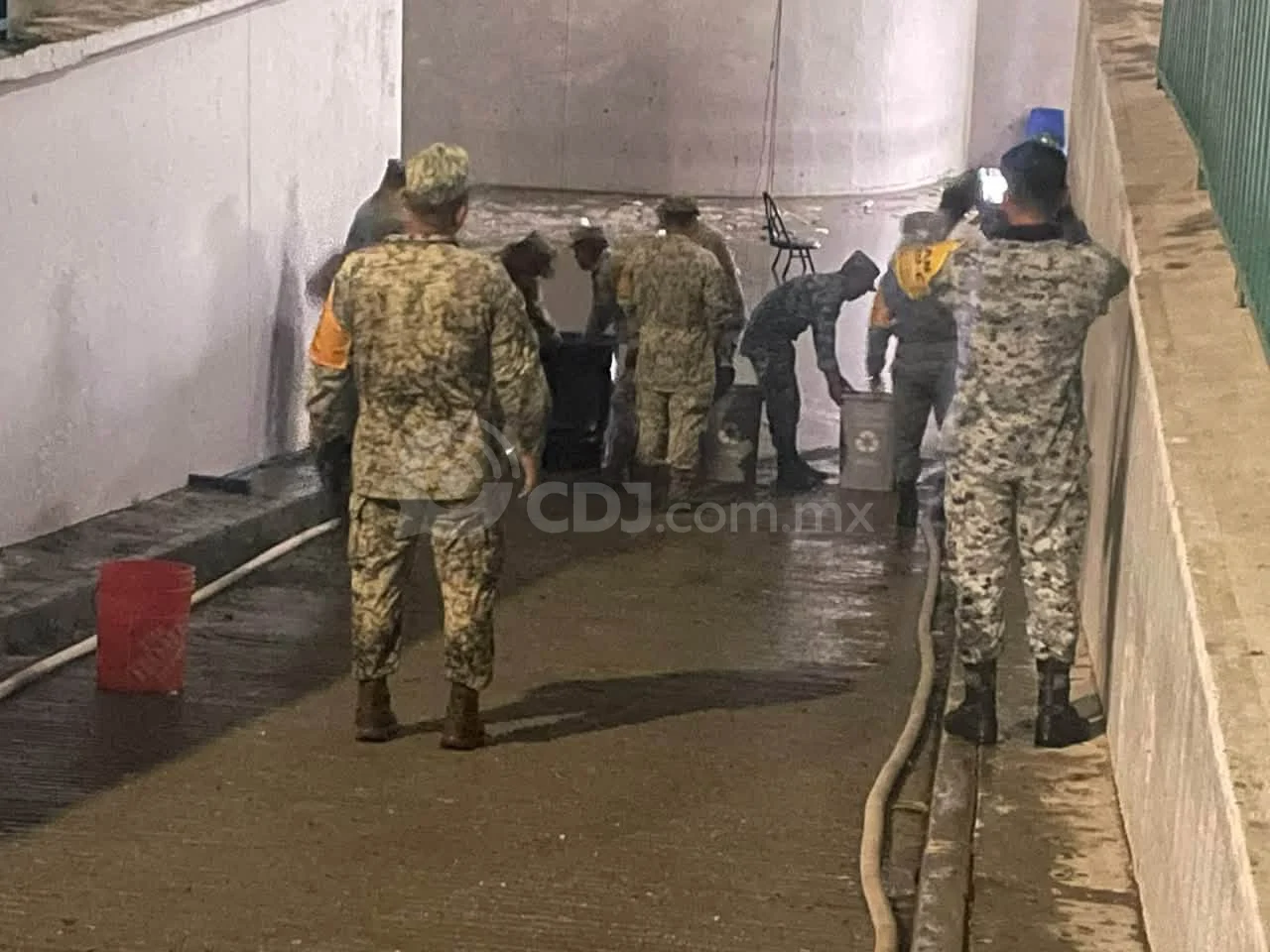 Inundación en Hospital 6 del IMSS afectó un quirófano y la CEYE; pacientes siguen sin riesgo