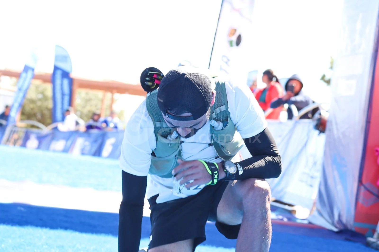 Conquistan Jonatan Mendieta e Iris Sedano la Akáa 58K de Chihuahua by UTMB