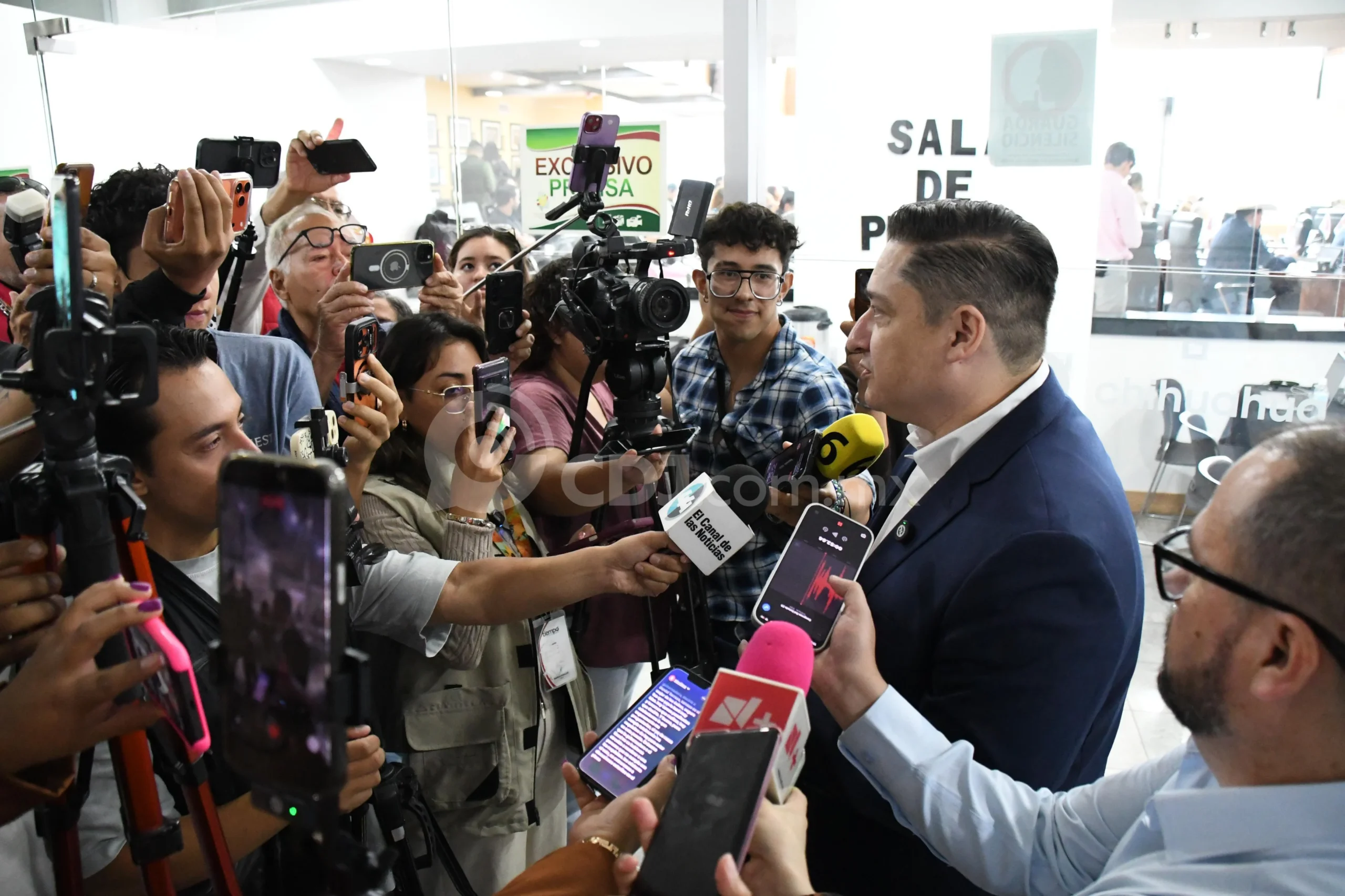 “Ni pactos ni circos”: PAN en el Legislativo defiende aplicación de la ley contra exfiscal Jáuregui