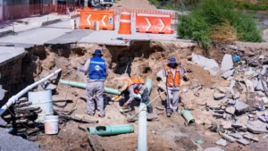 Mantiene JMAS 30 cuadrillas para atender daños por lluvias en Juárez