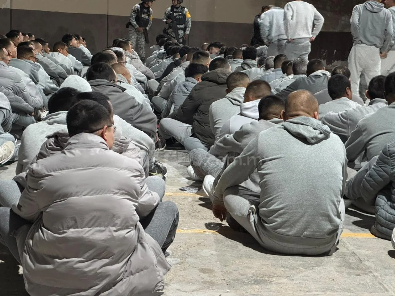Aseguran 28 armas hechizas en revisión del Cereso 3 de Juárez